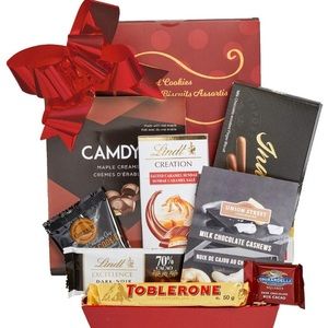 Holiday Gourmet Treats Basket